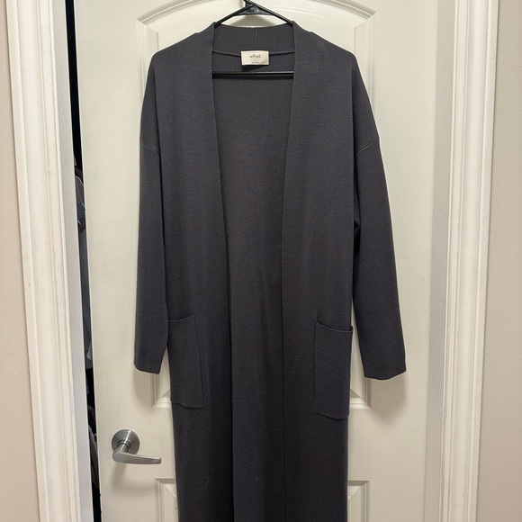 Aritzia Wilfred Cardigan in Navy size S - Picture 1 of 3